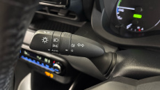 Toyota Yaris 1.5 Hybrid Icon 5dr CVT Hybrid Hatchback